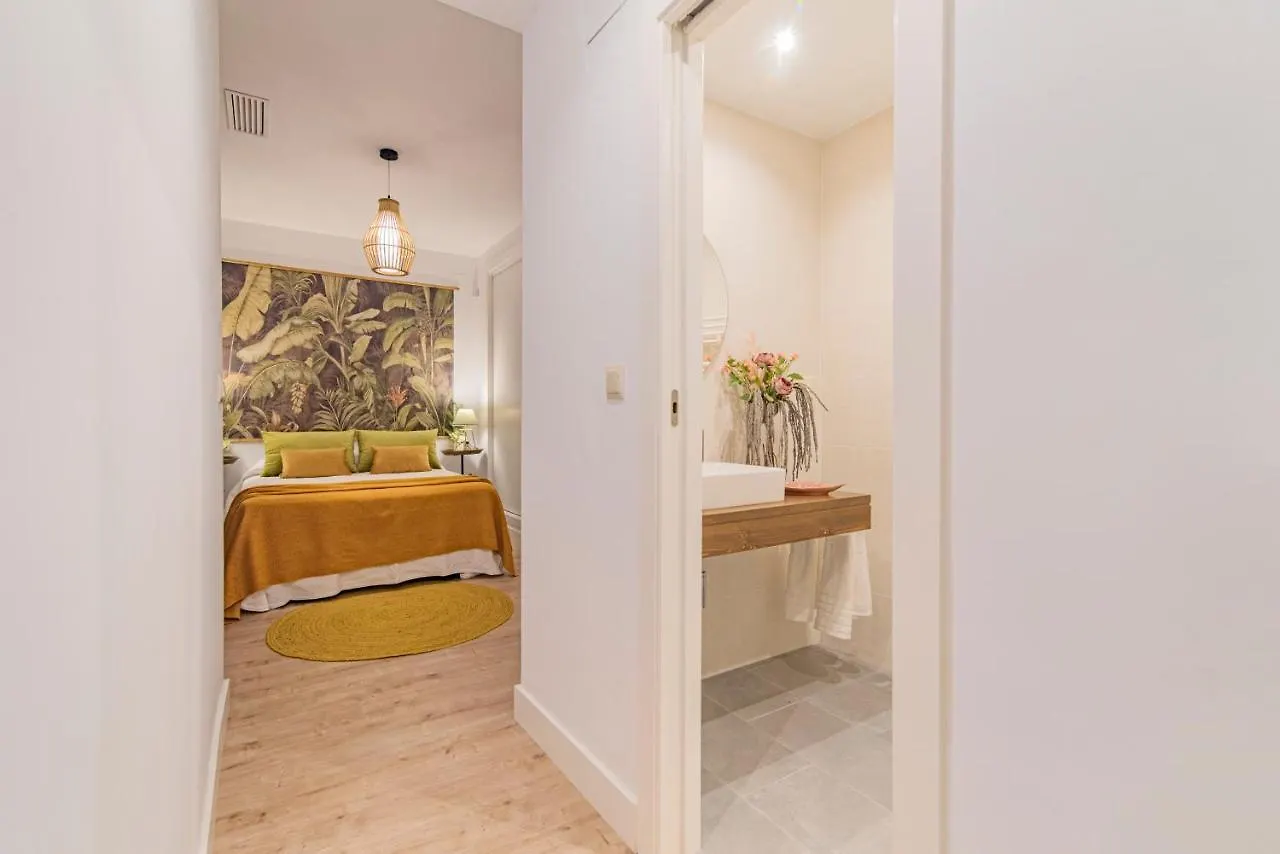 Appartamento Qh Plaza De La Trinidad Granada Spagna